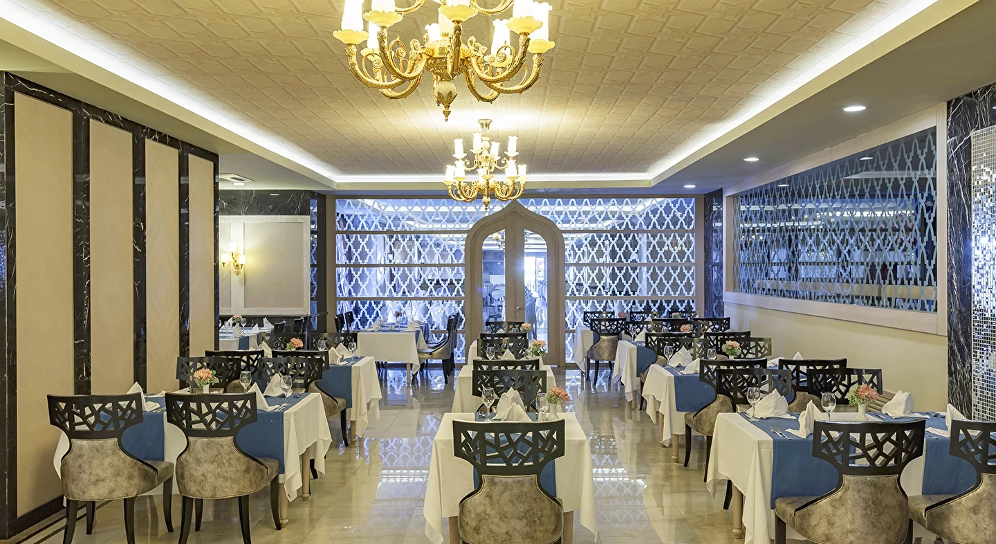 Royal Alhambra Palace — Görsel 22