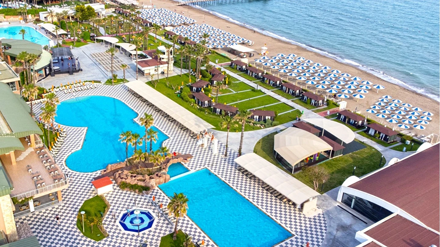 Pine Beach Belek — Görsel 1