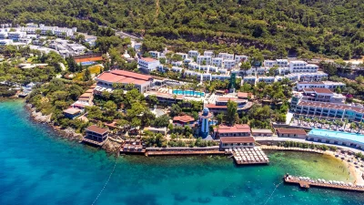 Blue Dreams Resort & Spa